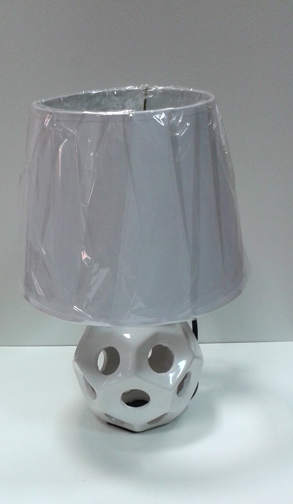 Lampa - biela, krásny moderný dizajn