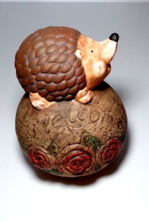 Záhradná keramika ježko